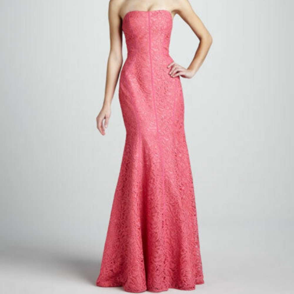 Monique Lhuillier Pink Lace Strapless Women’s Gown